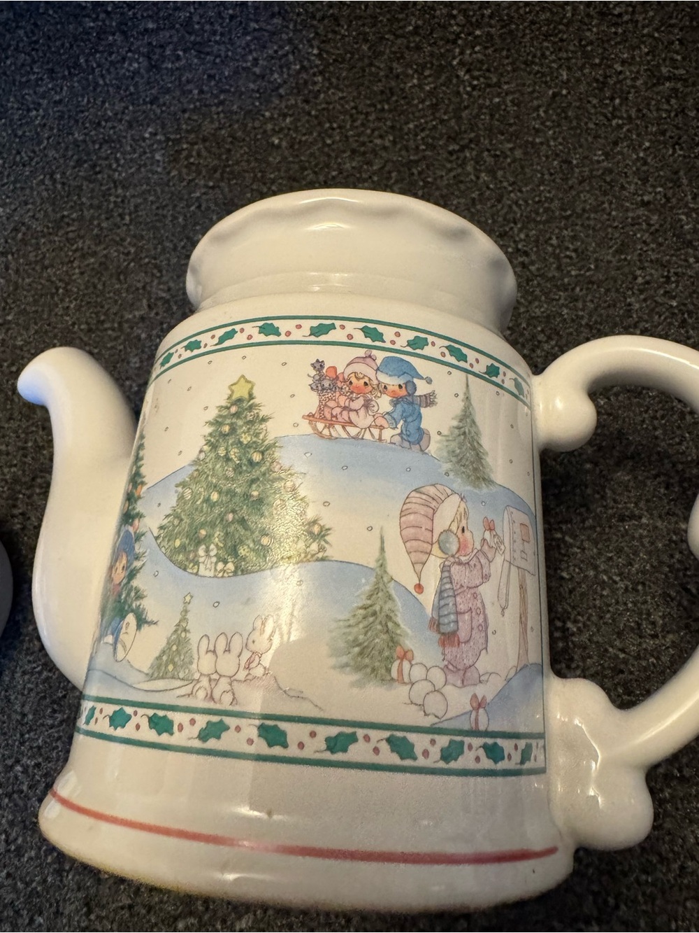Vintage 1994 Precious Moments Christmas Winter Scene Teapot w/ Lid - Retired - Picture 10 of 13